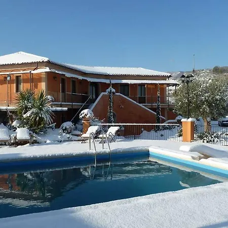 Arinde Country house Rende